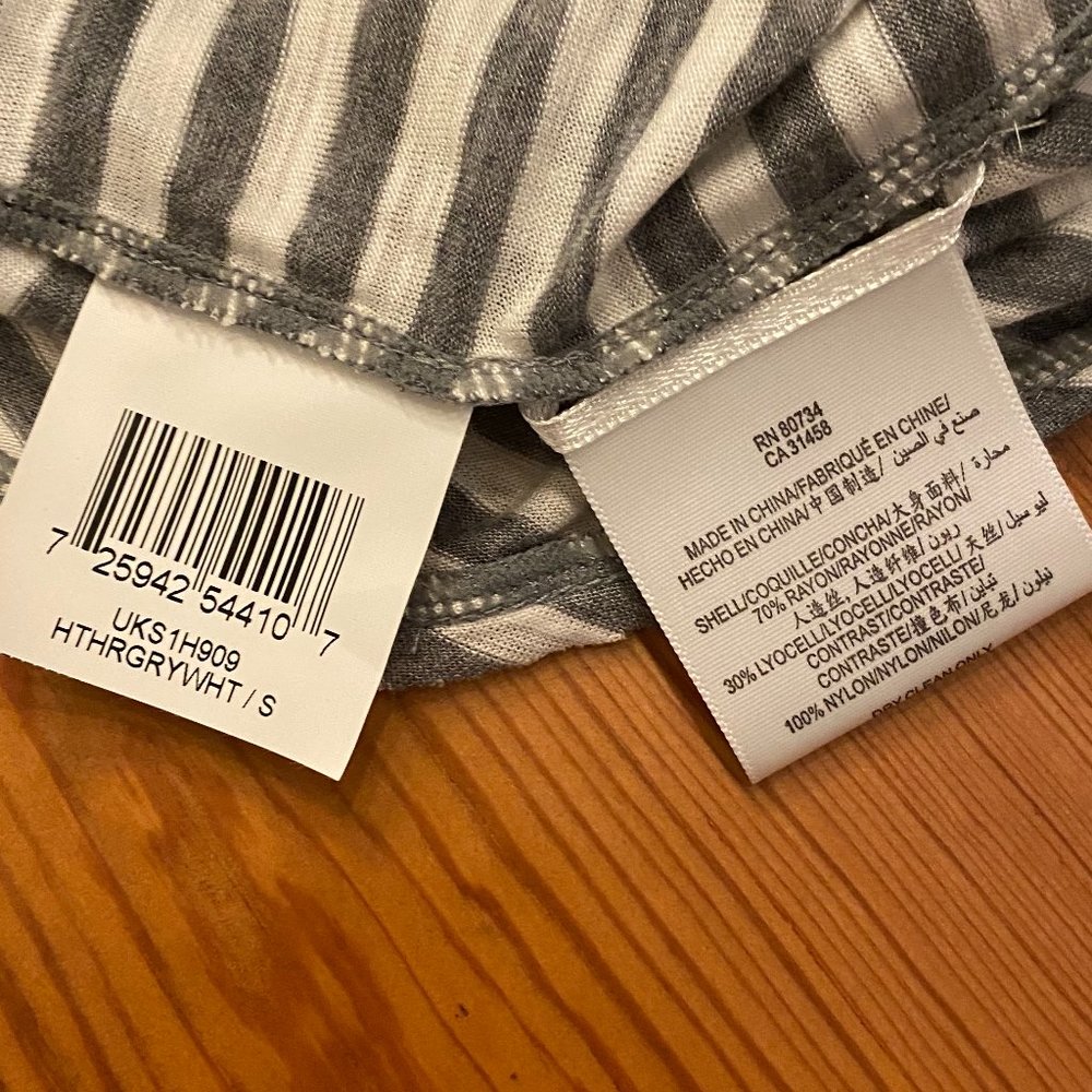BCBMAXAZRIA Striped 3/4 Sleeve Lace Back Tee (Sz. S) - Picture 7 of 9